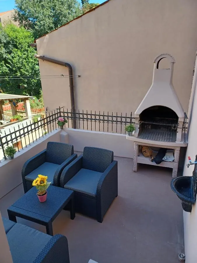 Apartman B & S With A Beautiful Terrace Lägenhet Pula 0*,  Kroatien