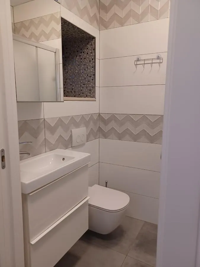 Apartman B & S With A Beautiful Terrace Apartment Pula 0*,