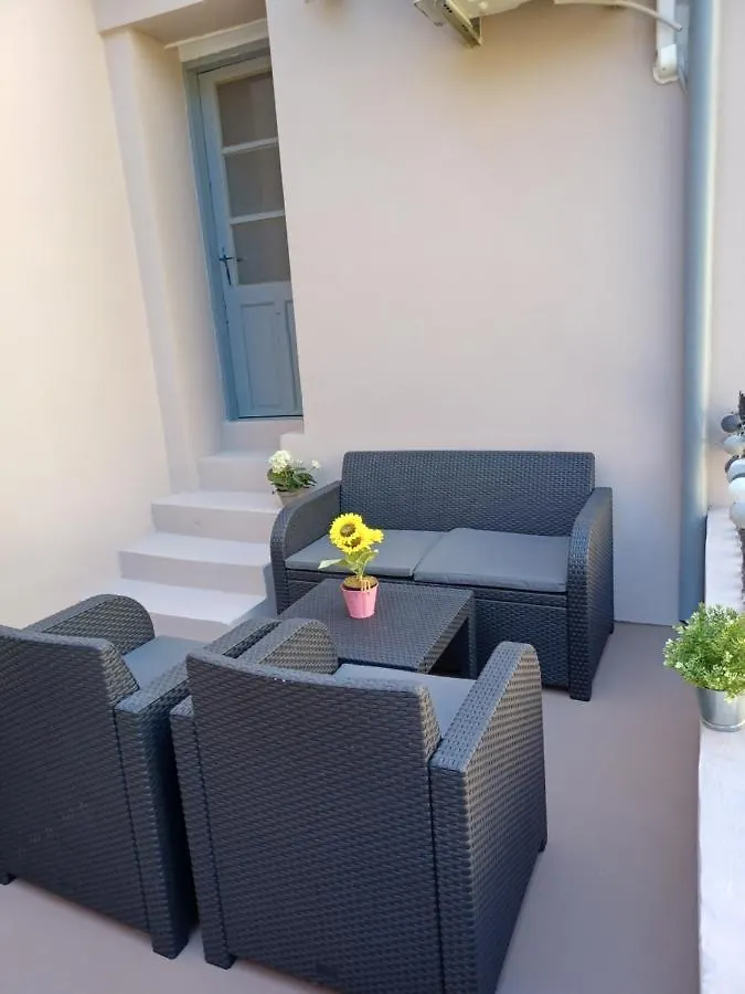 Apartman B & S With A Beautiful Terrace Apartment Pula